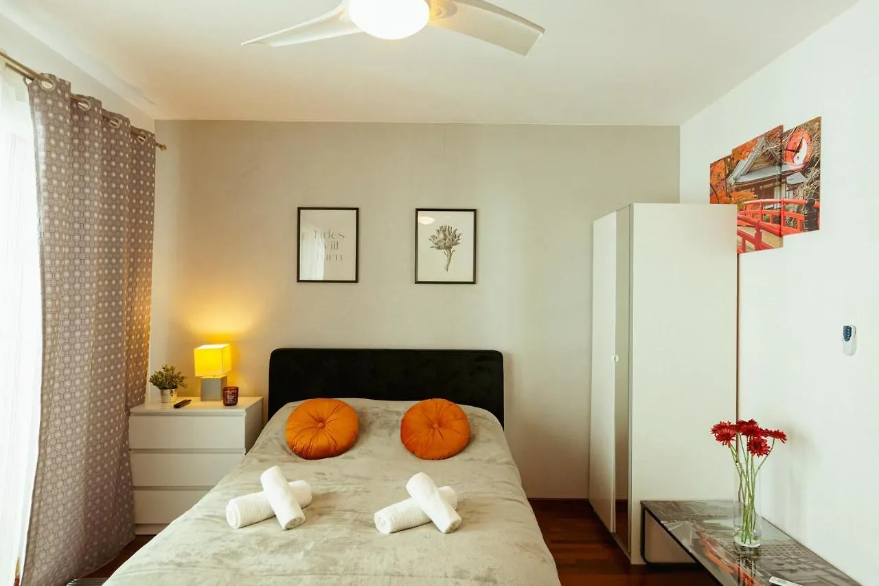 Pawia 51 - Piekny Wiok Na Centrum Warszawy - Duzy Balkon - Smart Tv 55 Cali Wifi - Good Apartments Warsaw 0*,