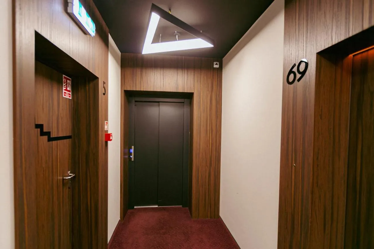 Pawia 51 - Piekny Wiok Na Centrum Warszawy - Duzy Balkon - Smart Tv 55 Cali Wifi - Good Apartments Warsaw 0*,  Poland