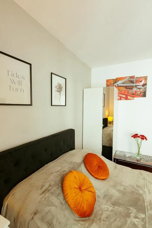 Pawia 51 - Piekny Wiok Na Centrum Warszawy - Duzy Balkon - Smart Tv 55 Cali Wifi - Good Apartments Warsaw