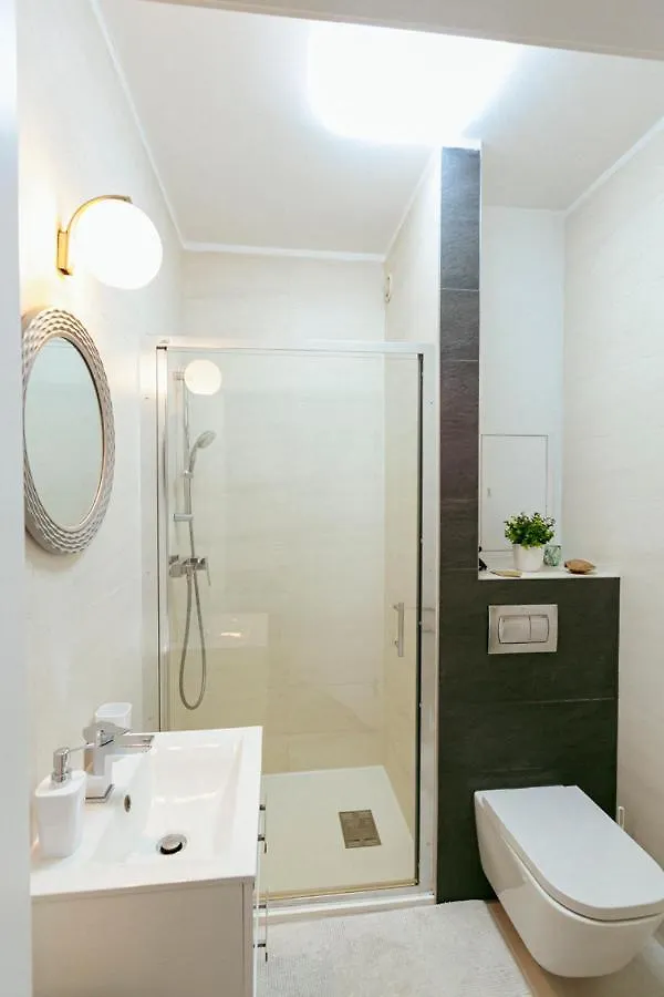 Pawia 51 - Piekny Wiok Na Centrum Warszawy - Duzy Balkon - Smart Tv 55 Cali Wifi - Good Apartments Warsaw