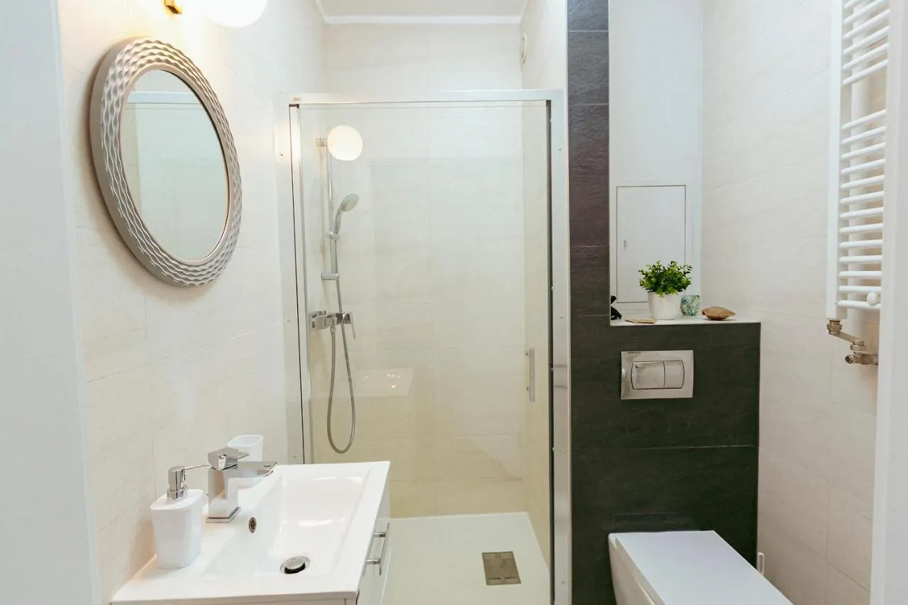 Pawia 51 - Piekny Wiok Na Centrum Warszawy - Duzy Balkon - Smart Tv 55 Cali Wifi - Good Apartments Warsaw